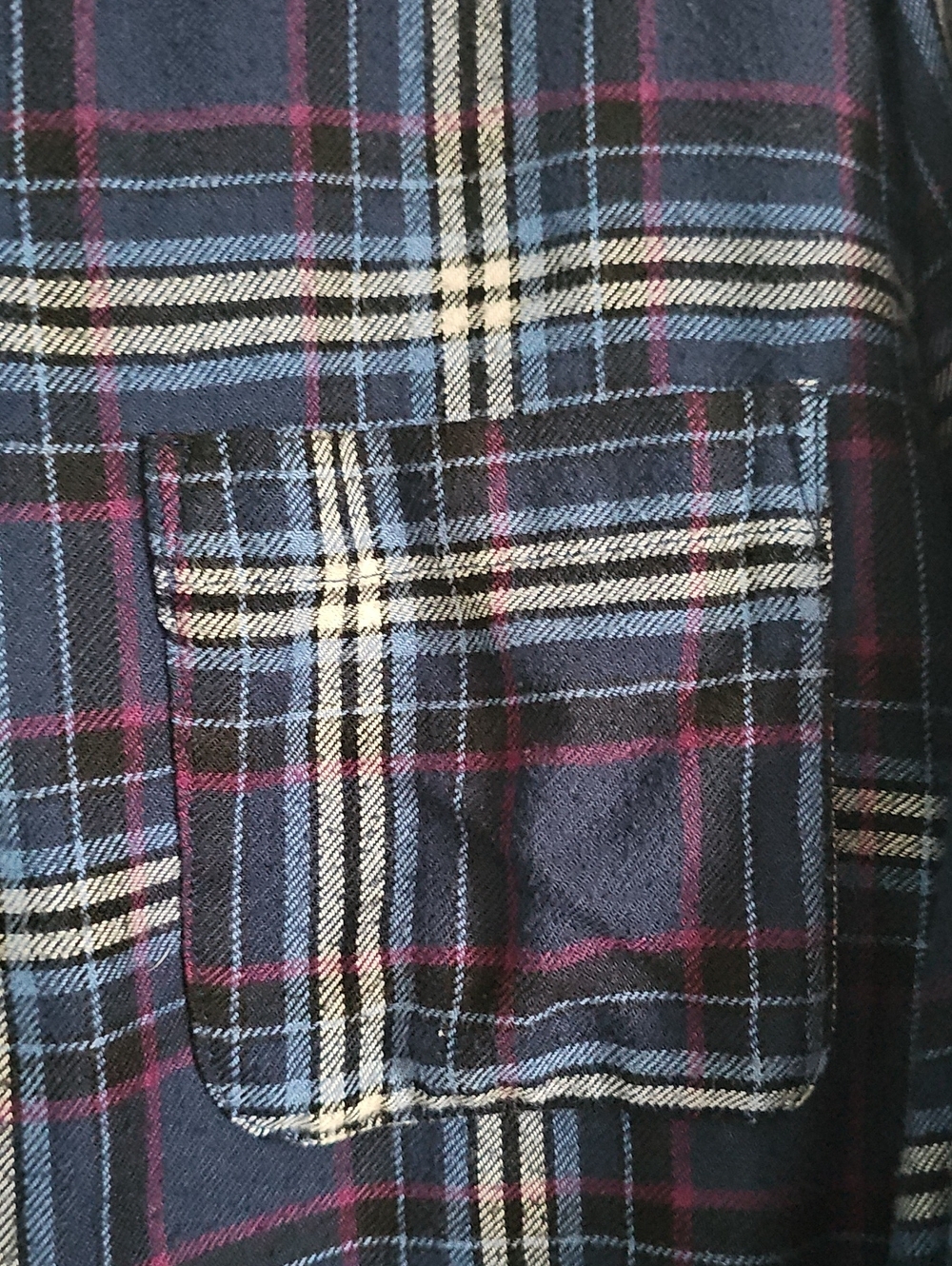 Hollister Womens Navy Plaid Button-Up Shirt - Picture 3 of 5